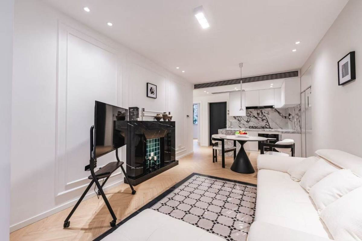 Housing image — Living Room