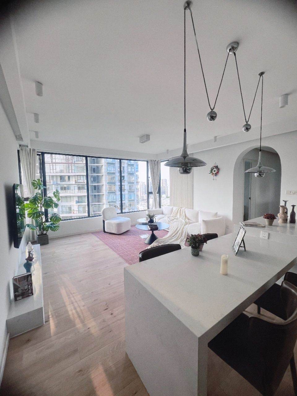 Housing image — Living Room