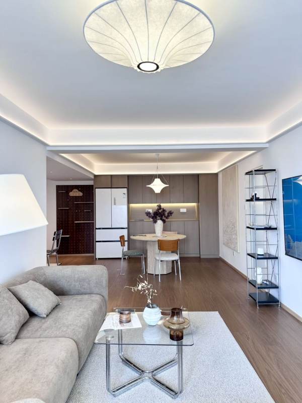 Housing image — Living Room