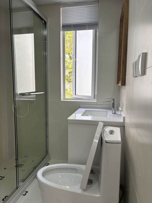 Housing image — Bathroom