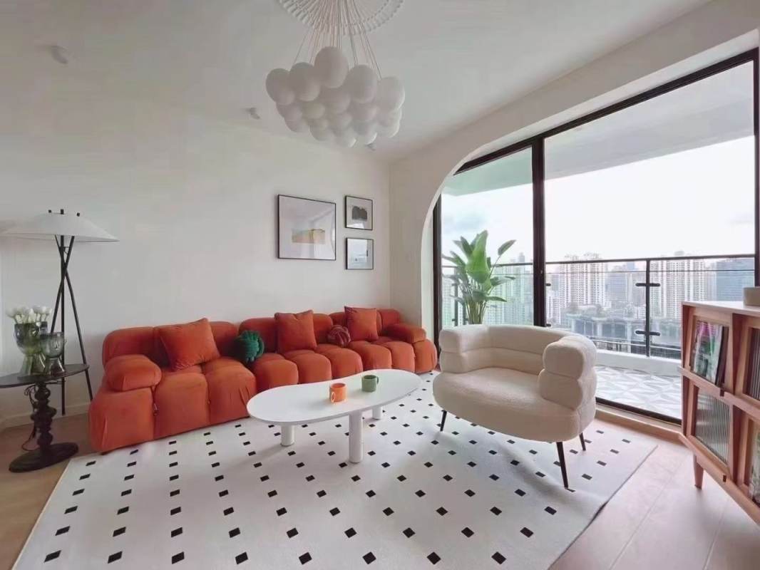 Housing image — Living Room