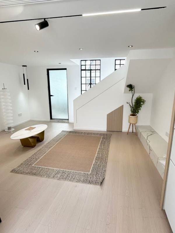 Housing image — Living Room