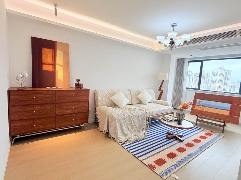 Housing image — Living Room