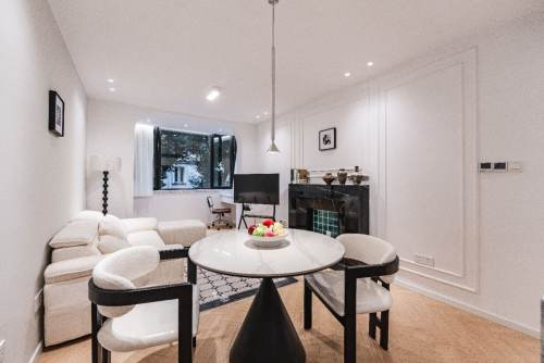 Housing image — Bedroom