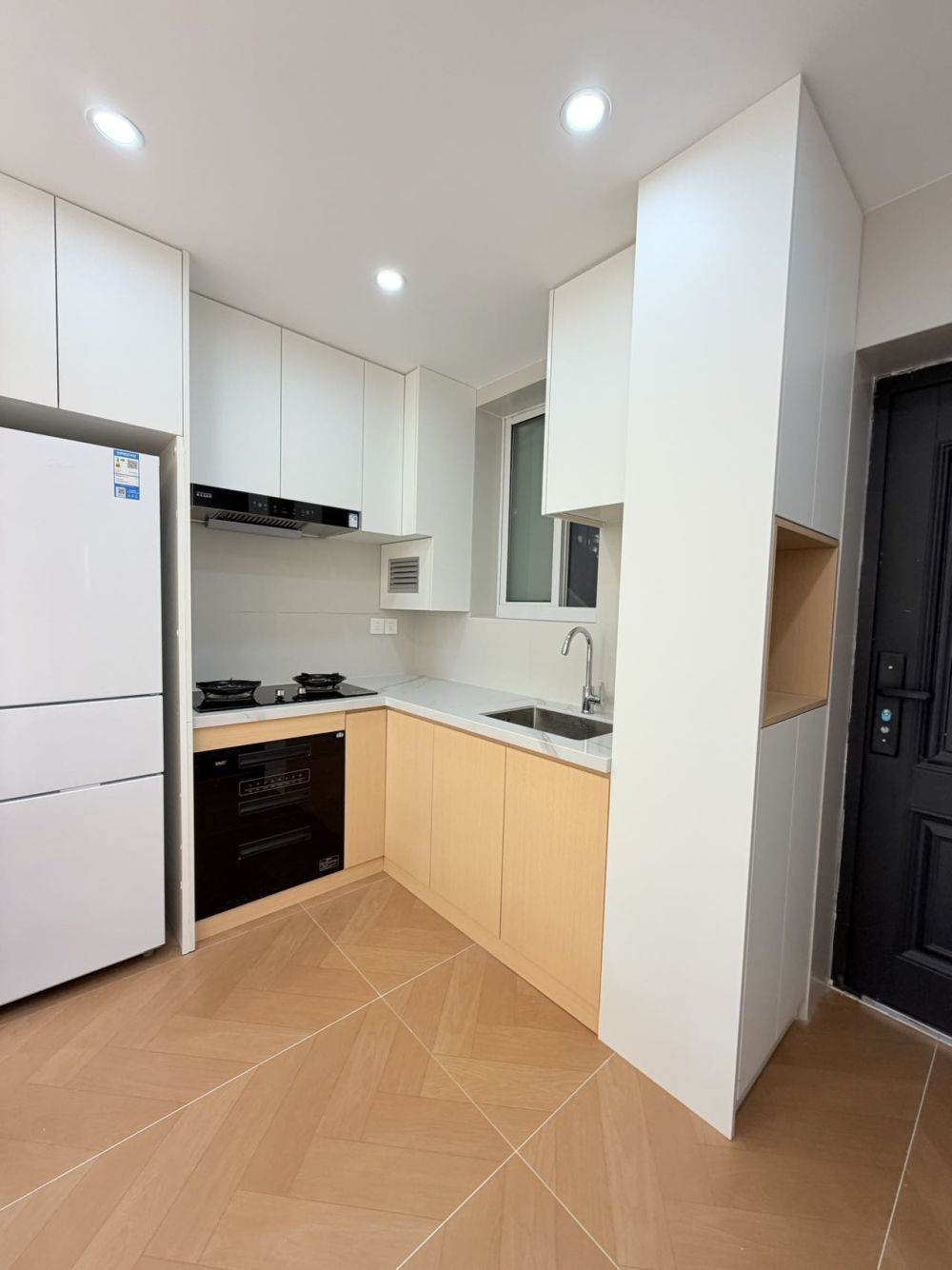 Housing image — Kitchen