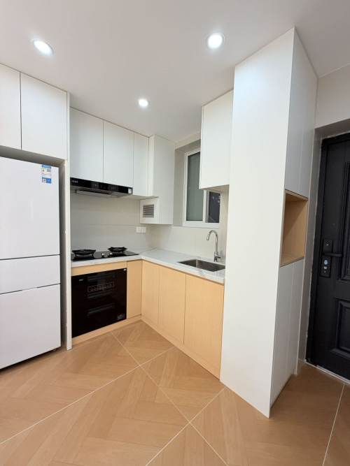 Housing image — Kitchen