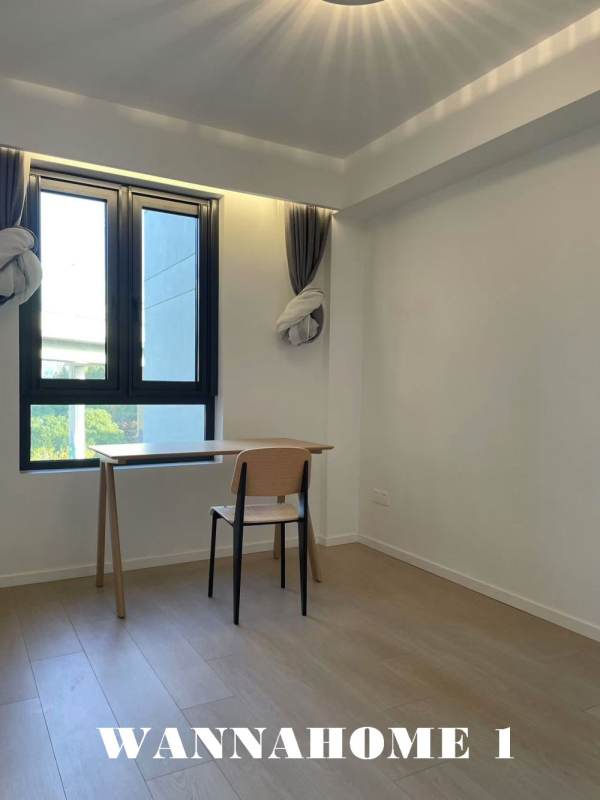 Housing image — Bedroom