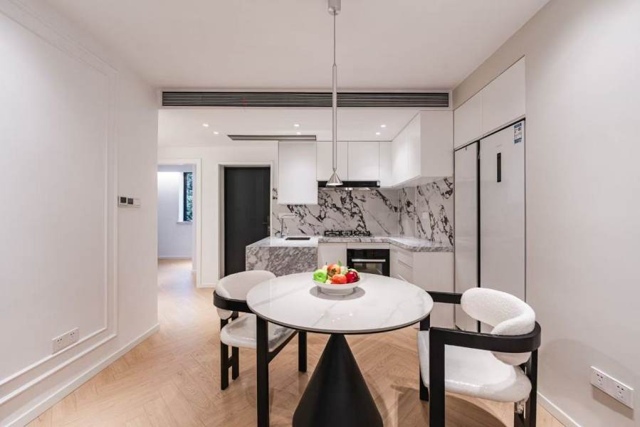 Housing image — Dining Area