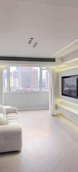 Housing image — Living Room