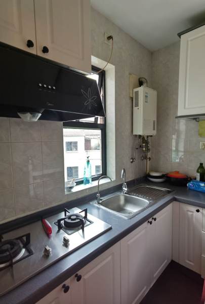 Housing image — Kitchen
