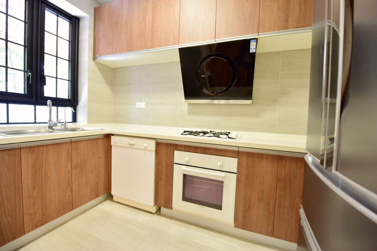 Housing image — Kitchen