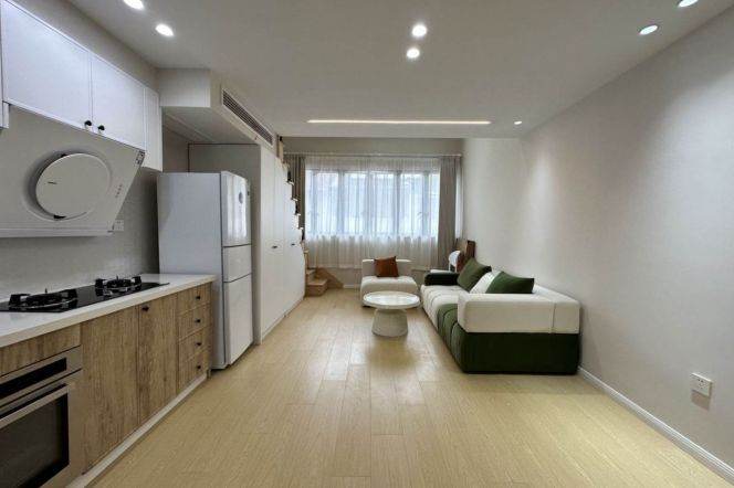 1BR Heritage Apartment in Jing'an (L2/L7/L14)
