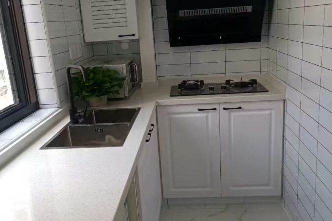 1BR Apartment near Jiaotong University Metro (L10/L11)