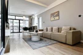 2BR Apartment near Jiangsu Rd Metro