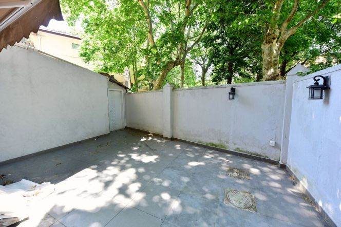 Spacious 2BR Apartment in Old Xuhui with Private Garden