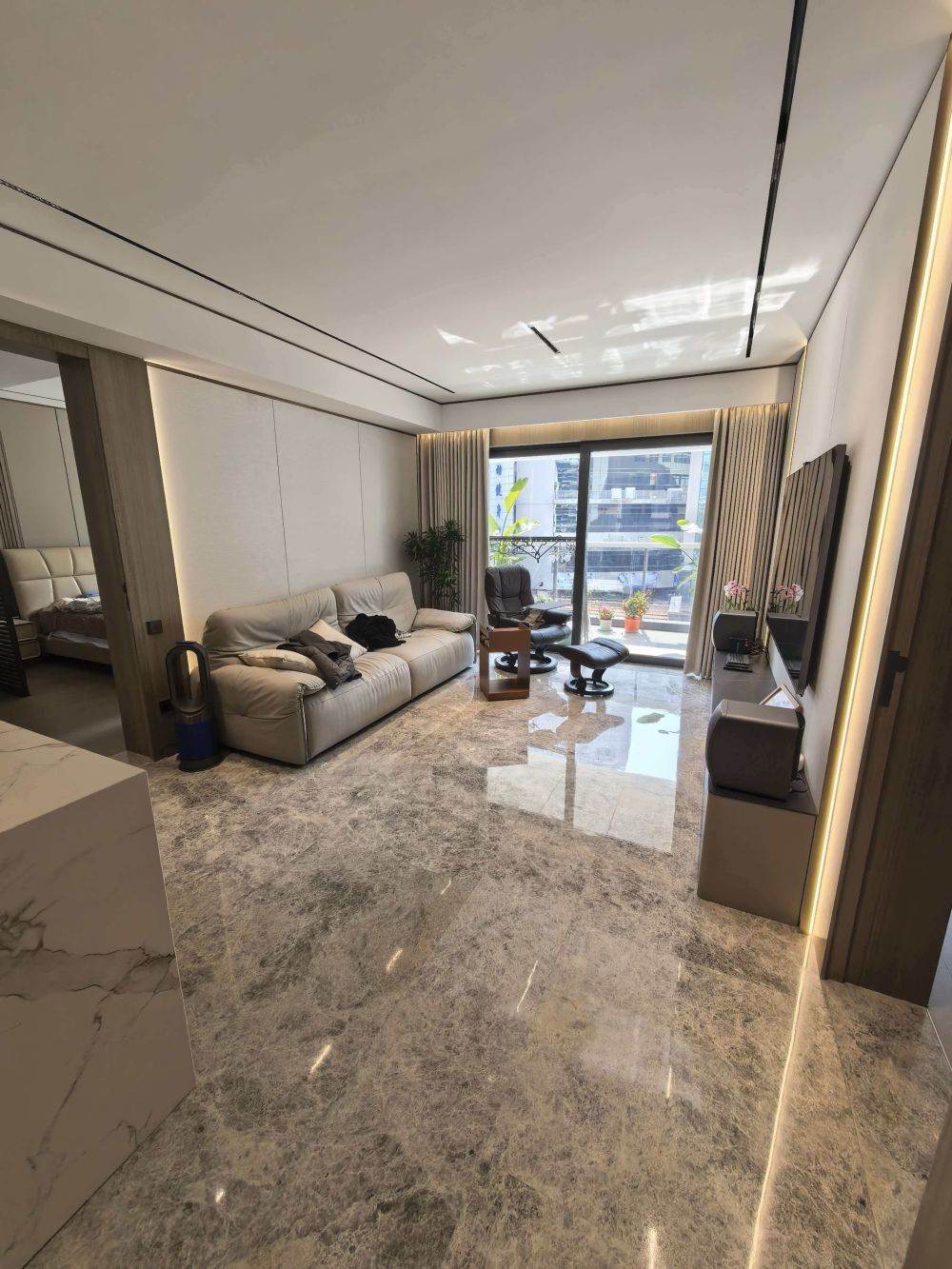 Housing image — Living Room