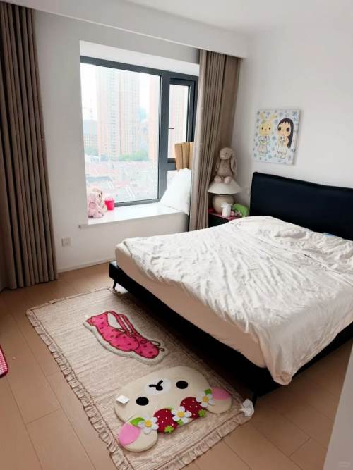 Housing image — Bathroom