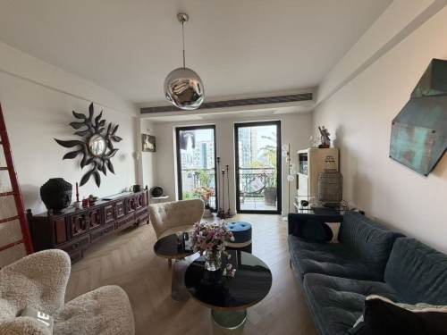 Housing image — Living Room