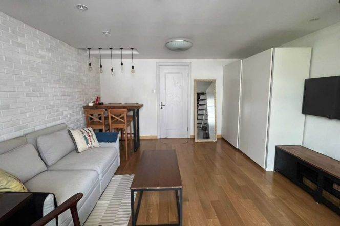 1BR Heritage Apartment in Old Xuhui with Terrace (L1/L7)