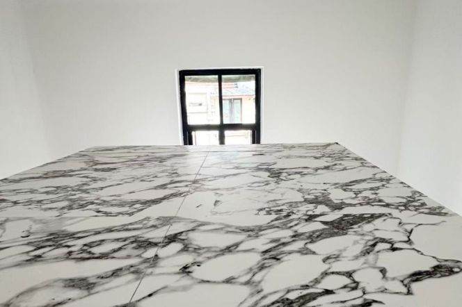 Spacious High-Ceiling 1BR Heritage Apartment in Old Xuhui with Outstanding View (L1/L10/L12)