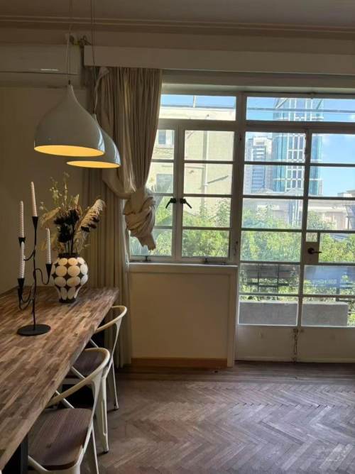 Housing image — Living Room
