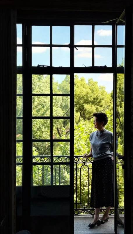 Housing image — Balcony