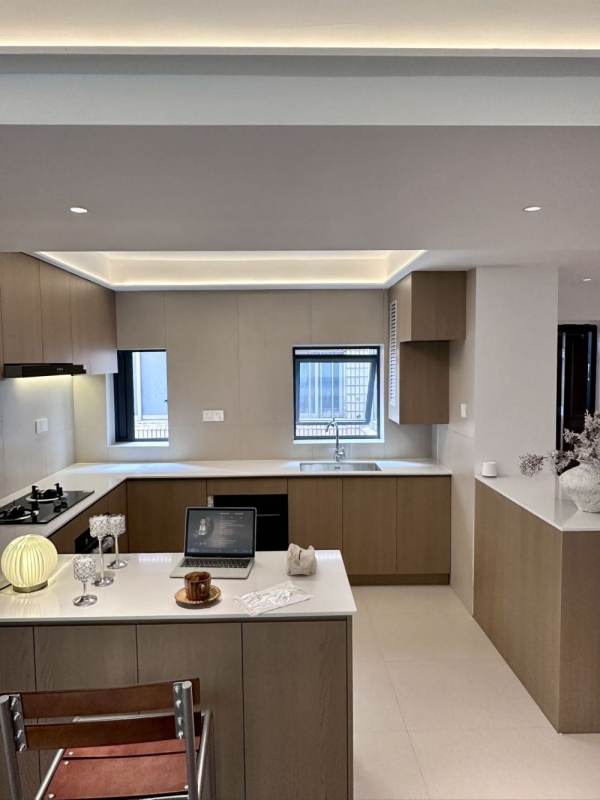 Housing image — Kitchen