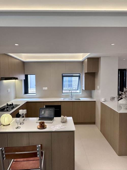Housing image — Kitchen