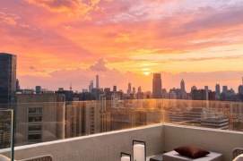 High-Floor Spacious 5BR Apartment near Jiangning Rd Metro with Outstanding View (L13)