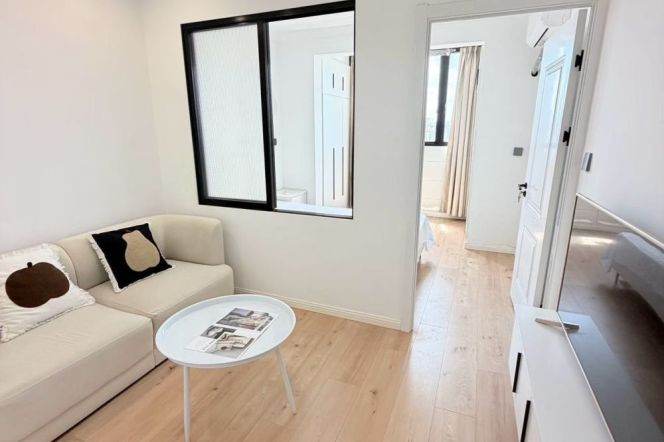 1BR Apartment near Zhongshan Park (L3/L4)