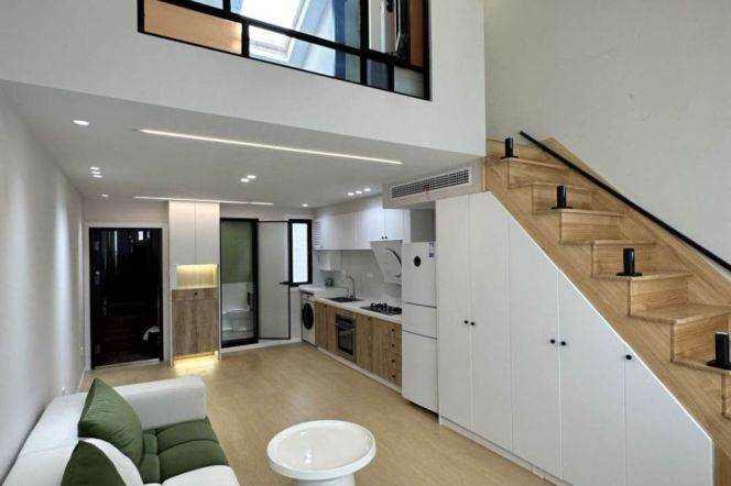 1BR Heritage Apartment in Jing'an (L2/L7/L14)