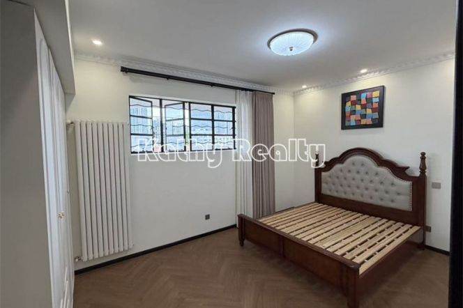 Spacious 2BR Heritage Apartment in Old Xuhui (L1/L7)