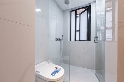 Housing image — Bathroom