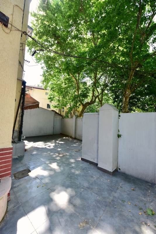 Housing image — Garden
