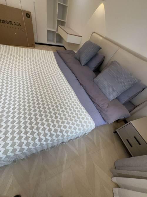 Housing image — Bedroom