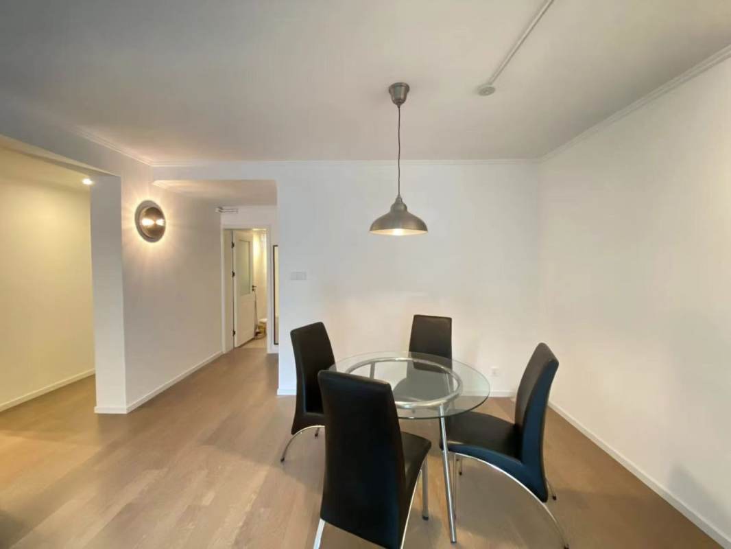 Housing image — Dining Area