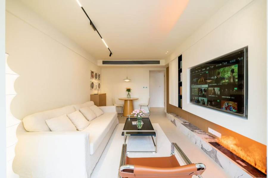 Housing image — Living Room