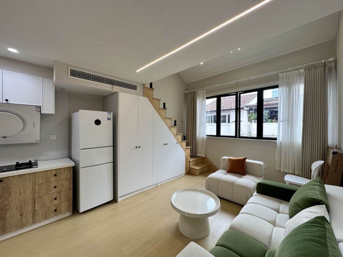 Housing image — Living Room