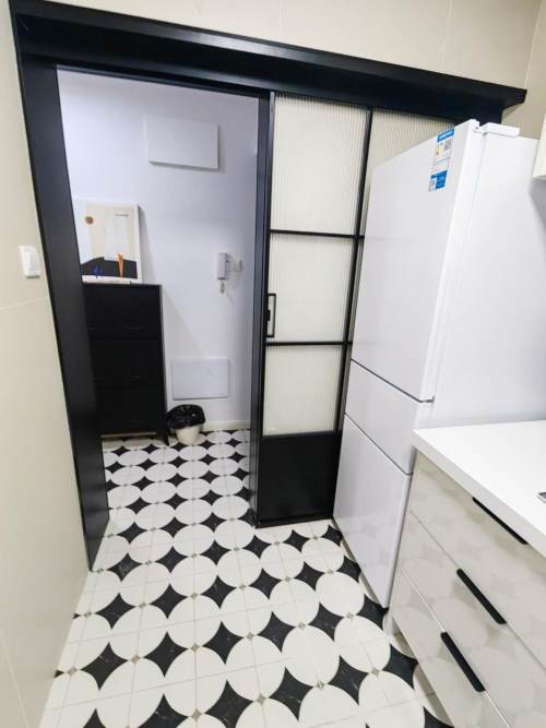 Housing image — Kitchen