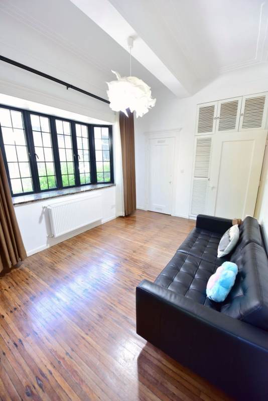 Housing image — Bedroom