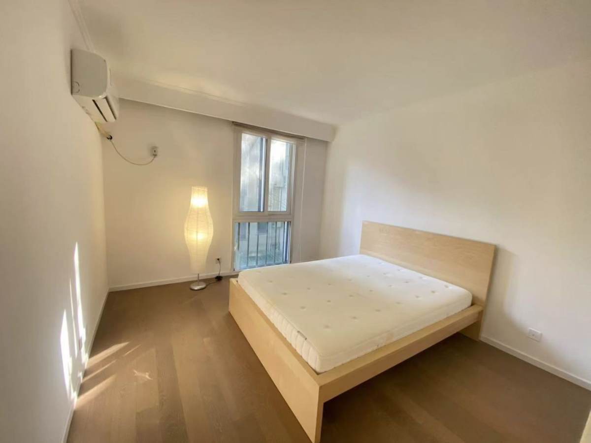 Housing image — Bedroom