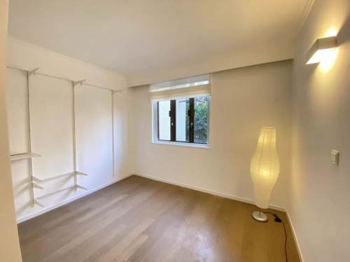 Housing image — Bedroom
