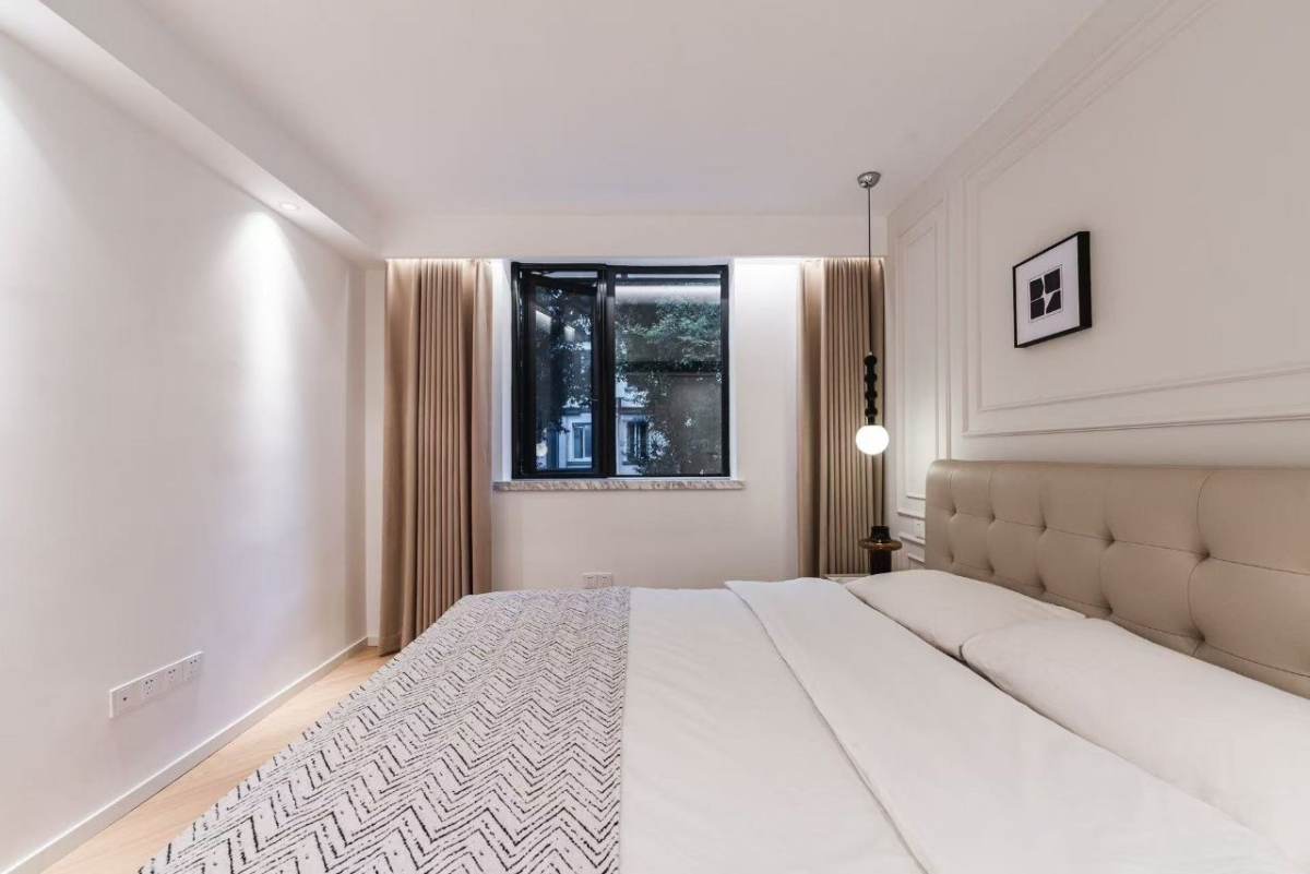 Housing image — Bedroom