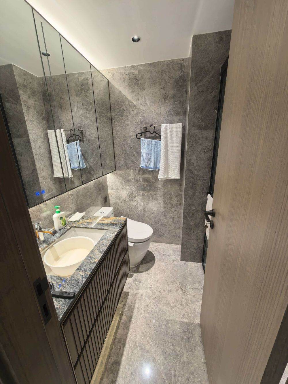 Housing image — Bathroom