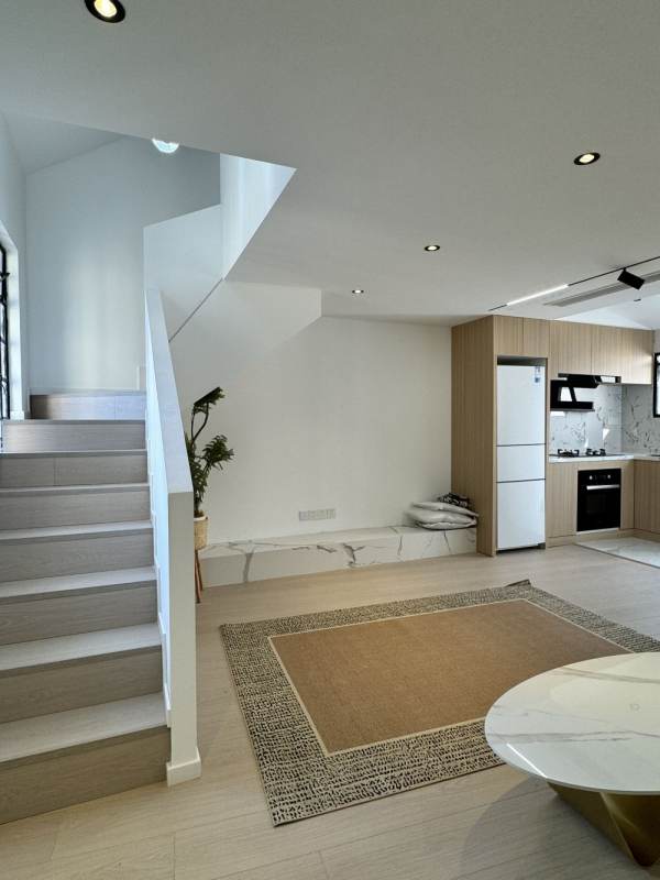 Housing image — Living Room