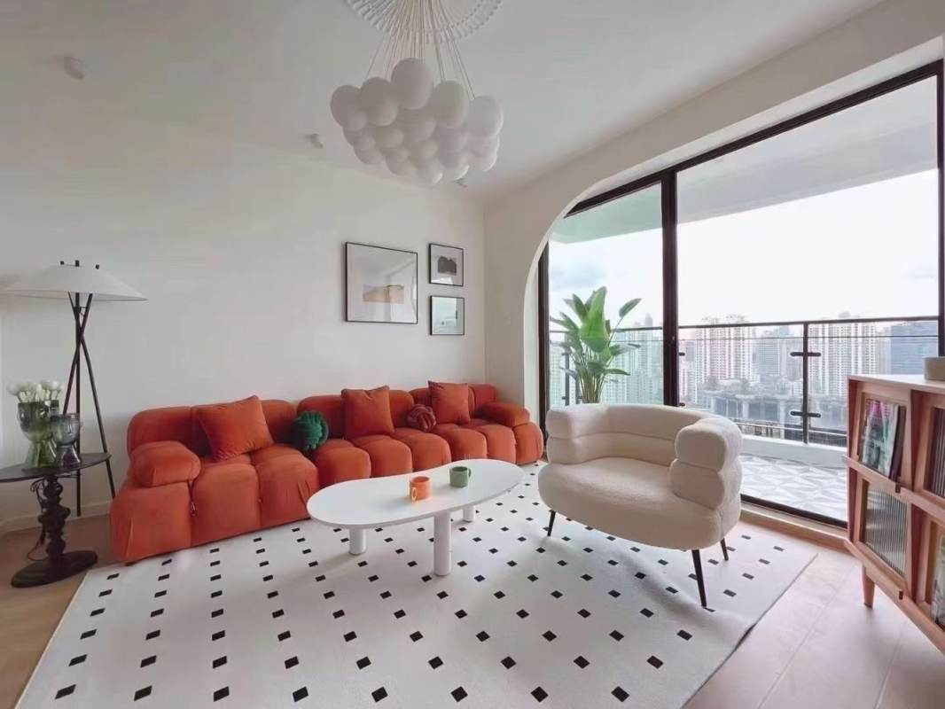 Housing image — Living Room