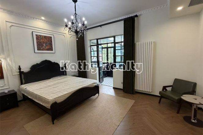 Spacious 2BR Heritage Apartment in Old Xuhui (L1/L7)