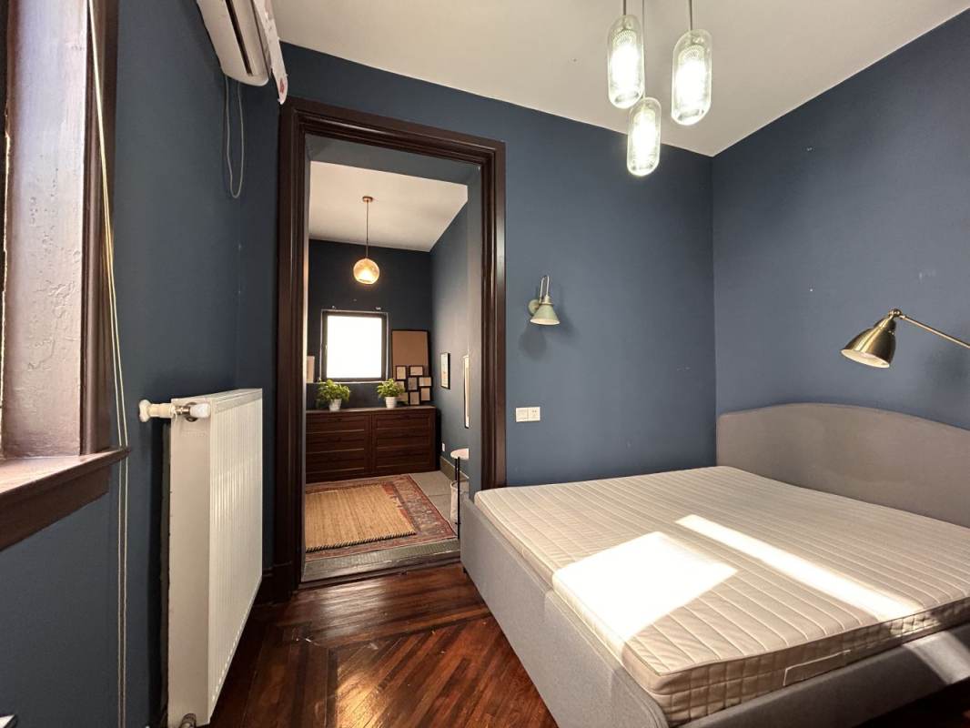 Housing image — Bedroom