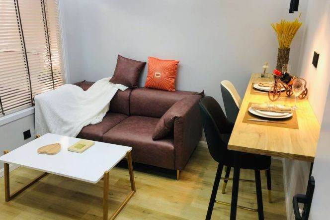 2BR Apartment in Gubei