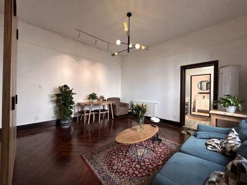 Housing image — Living Room